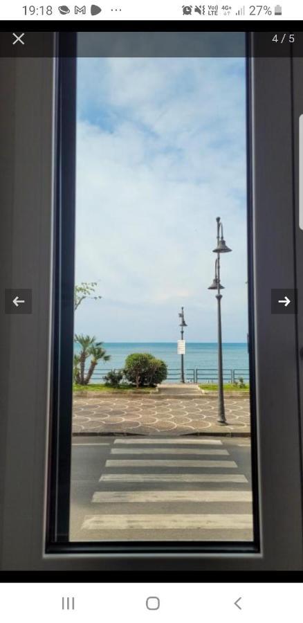 Una Finestra Sul Mare Maiori Exterior photo